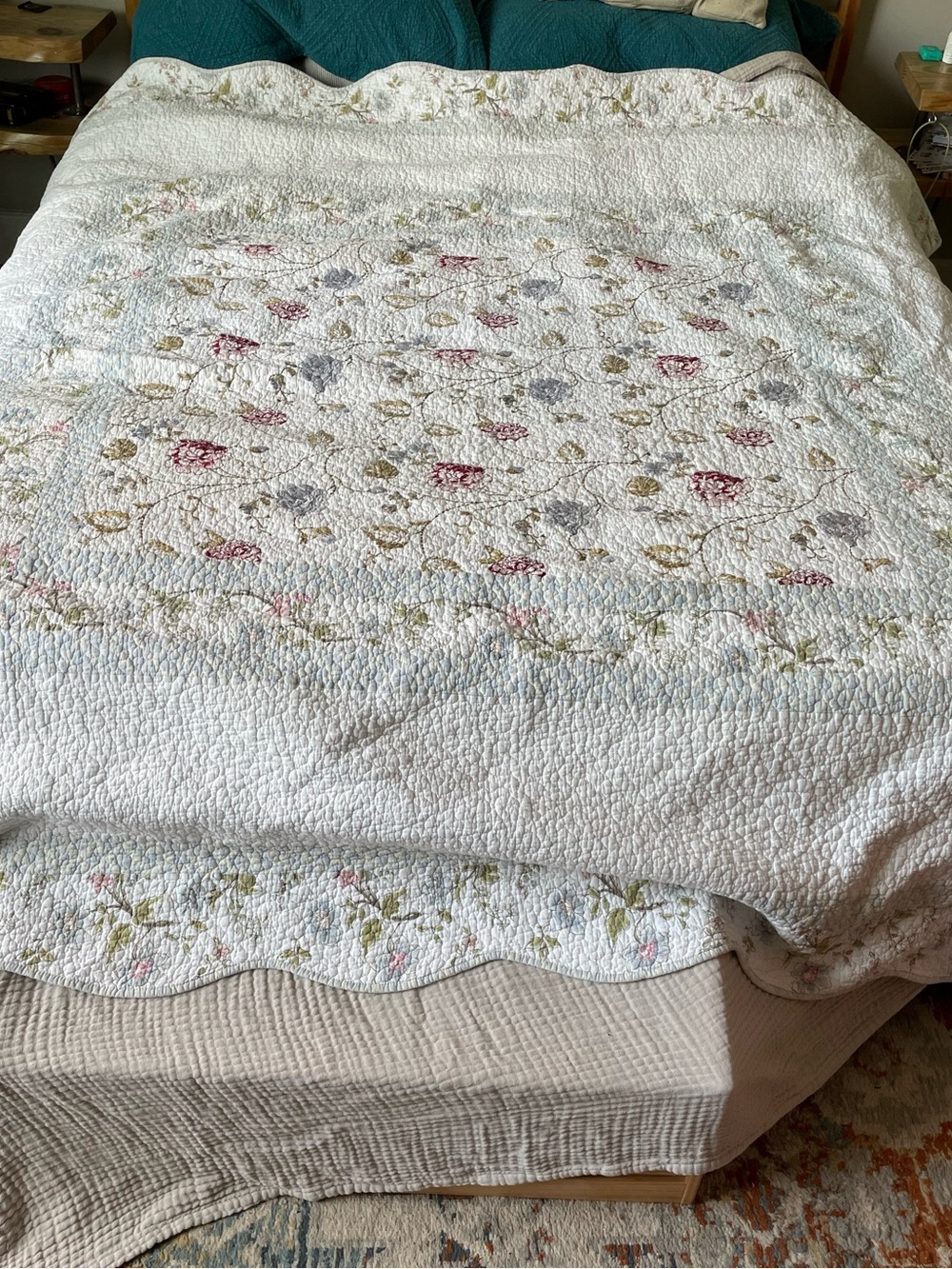 Stunning floral embroidered quilt queen size